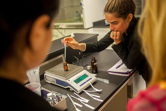 Fashion Institute of Technology Perfume Class